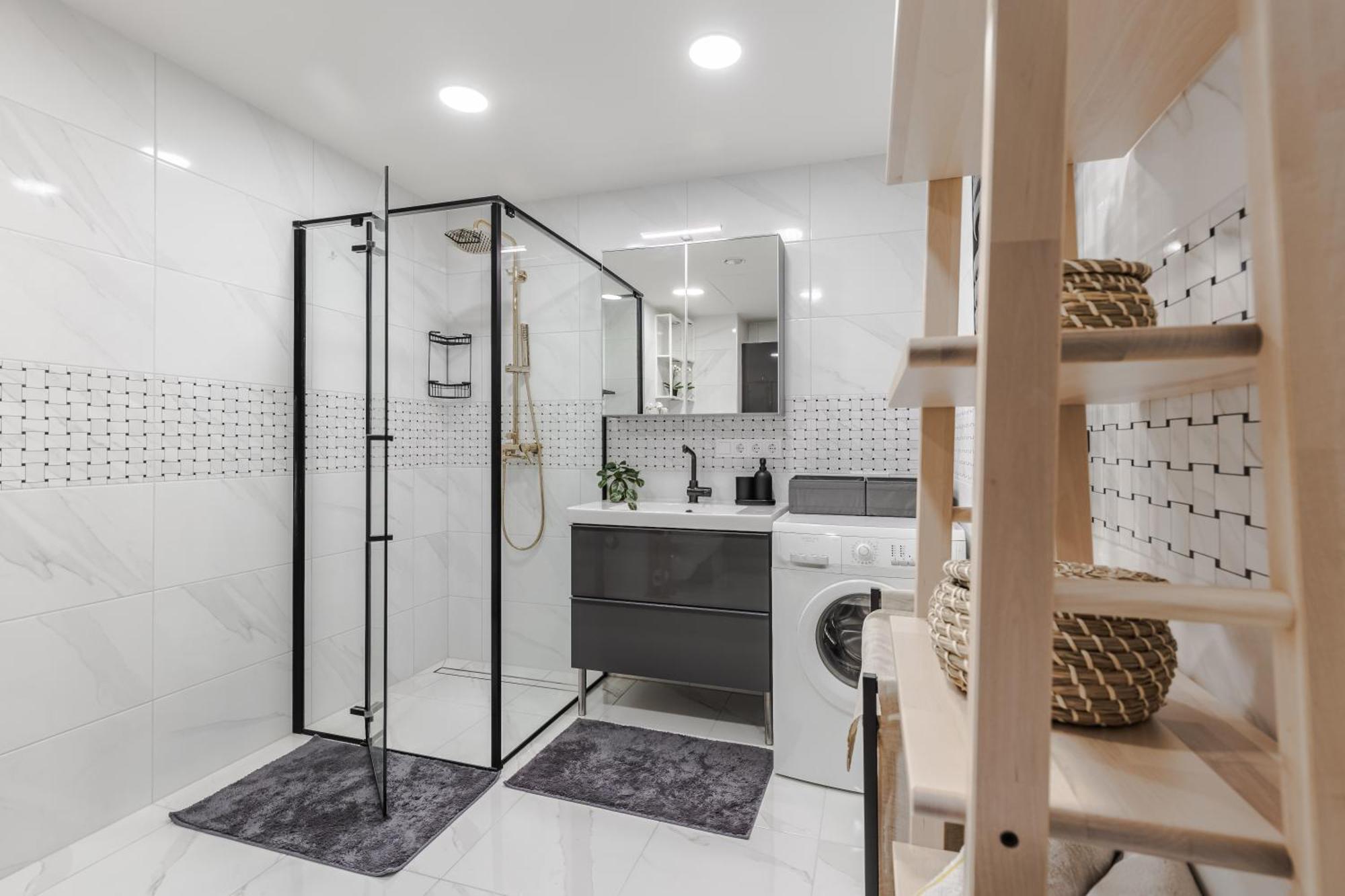 Fantasy House, Cozzy Apartmens, Free Parking, Long Stays Welcome Vilnius Exterior photo
